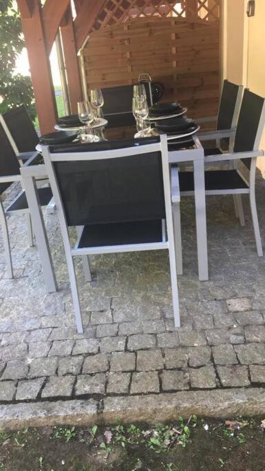 Le N5 Des Hauts De Sarlat Apt Duplex Clim, Piscine, Parking Bagian luar foto