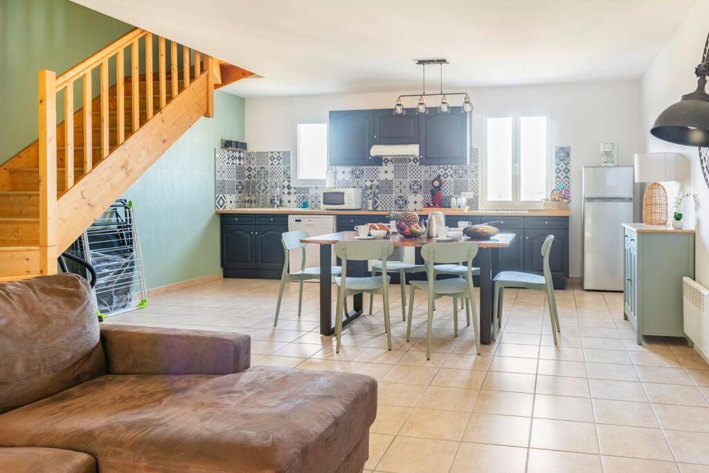 Le N5 Des Hauts De Sarlat Apt Duplex Clim, Piscine, Parking Bagian luar foto